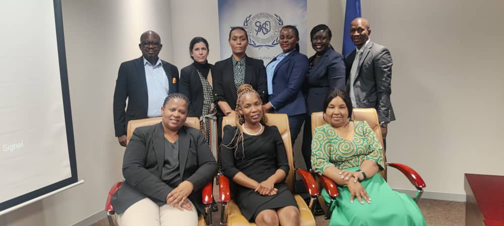 Group photo of MIGW members